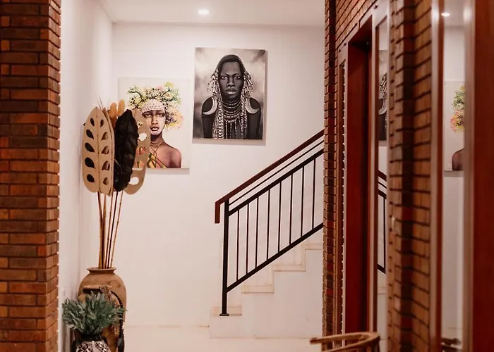 Modern Cozy Near - Heart Of Prerenan ゲストハウス *