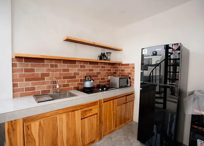 ゲストハウス Modern Cozy Near - Heart Of Prerenan *